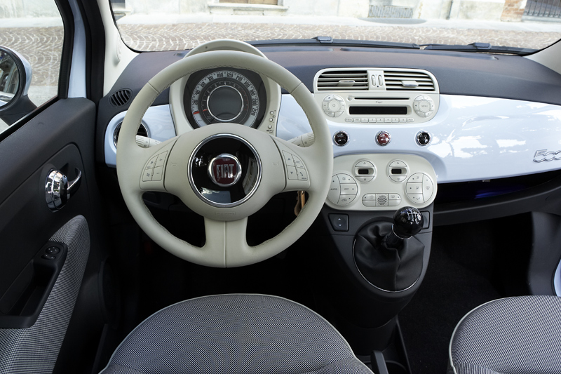 Fiat 500 Interior